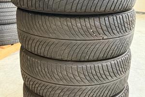 Gomme 225/55/18 invernali Michelin