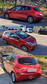 Peugeot 208 come nuova