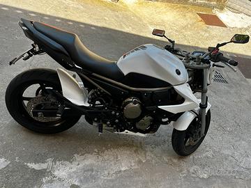 Yamaha Naked