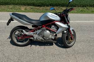 Kawasaki er6n depotenziata 25kw