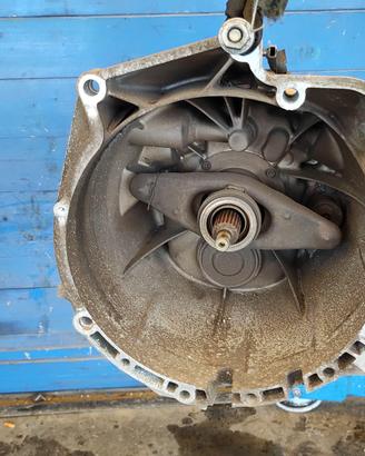 CAMBIO MANUALE COMPLETO BMW Serie 1 Serie (E87) 75