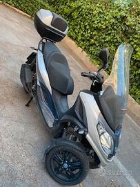 MP3 300 HPE PIAGGIO