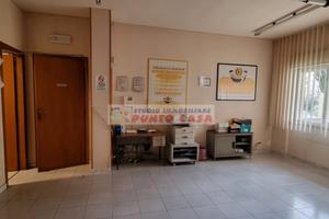 VIA VIRGILIO - App.nto al p.t. rialzato, 5 vani