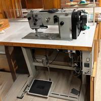 Macchina da cucire ADLER