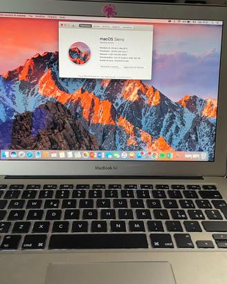 MacBook Air 13