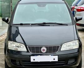 Fiat Idea 1.2 16V BlackLabel - Interni in pelle - 