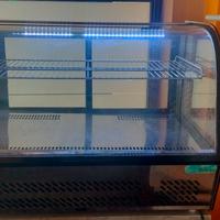 Espositore refrigerato vetro curvo . Vetrinetta fr