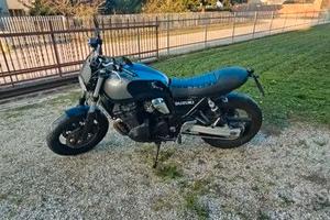 Suzuki GSX 750 - 2001