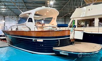 Apreamare 38 Comfort Hard Top NATANTE