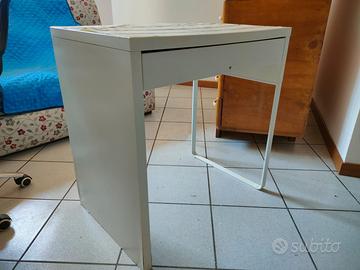 Scrivania bianca 73cm x 50cm