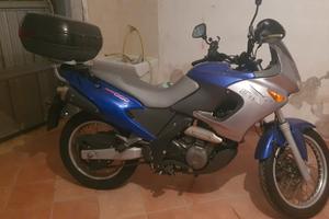 APRILIA PEGASO 650 IE