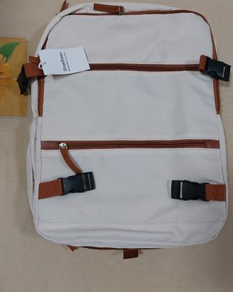 Zaino da viaggio misure 40x33x20 color panna/cuip