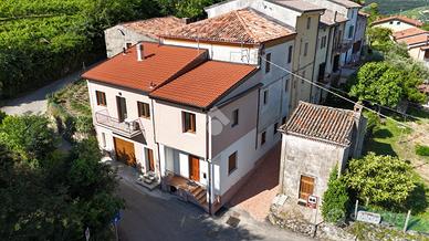 3 LOCALI A LAVAGNO