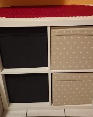 mobiletto soggiorno con 4 pouf