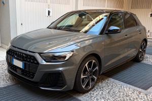 Audi A1 Sportback 35 TFSI Identity Black