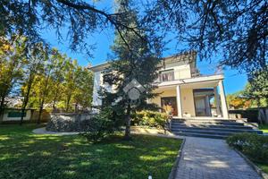 VILLA SINGOLA A CORBETTA