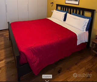 Letto IKEA HEMNES in legno scuro – doghe incluse