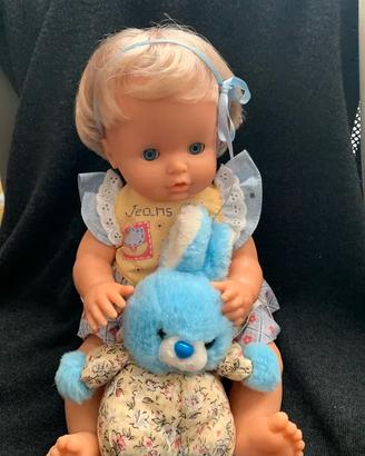 Bambola in vinile Sbrodolina vintage
