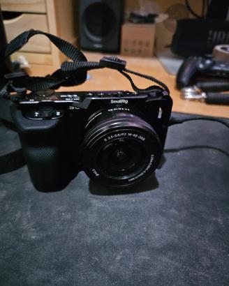 Sony ZVE10 + obiettivo 16-50 oss