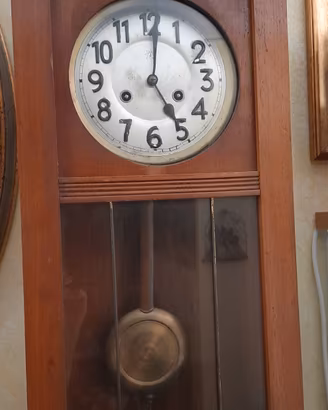 Antico orologio a pendolo Junghans