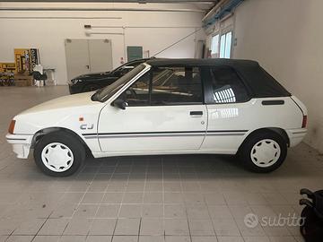 Peugeot 205 CJ Cabriolet
