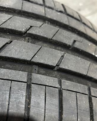 Hankook Ventus S1 evo3 suv
