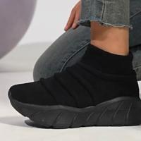 Scarpe senza lacci