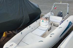 GOMMONE m. 5.40 motore HONDA 40 CV + carrello