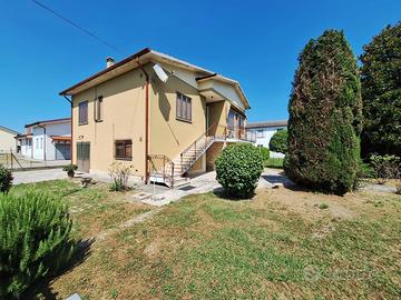 CASA SINGOLA A GUARDA VENETA