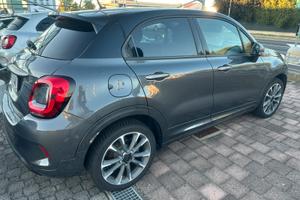 FIAT 500 x modello 1.3 T4 DCT benzina