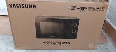 Samsung Microonde 20L - NUOVO mai usato