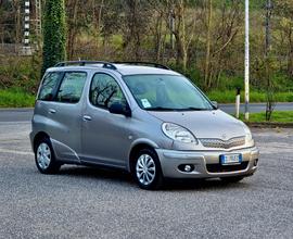 Toyota Yaris Verso 1.4 Tdi D-4D cat Sol '03 2003-E