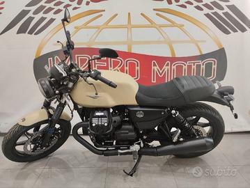 Moto Guzzi V7 Stone Sabbia 2026 
