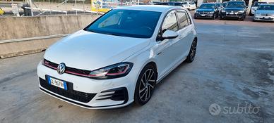 Volkswagen Golf GTI Golf GTI Performance 2.0 245 C