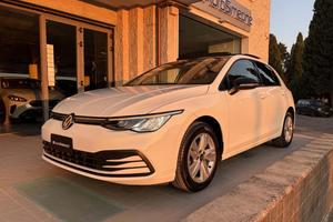 VOLKSWAGEN Golf 2.0 TDI DSG SCR Life TETTO-LUCI