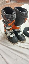 abbigliamento + borsa da enduro 