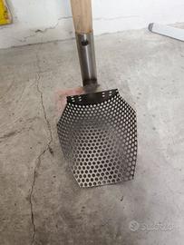 badile forato per metal detector 
