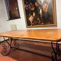 Tavolo in legno e ferro battuto