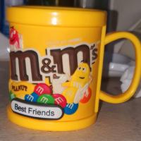 M&M Tazza gialla Las Vegas