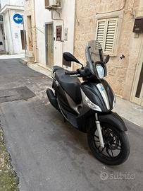 Piaggio medley 125