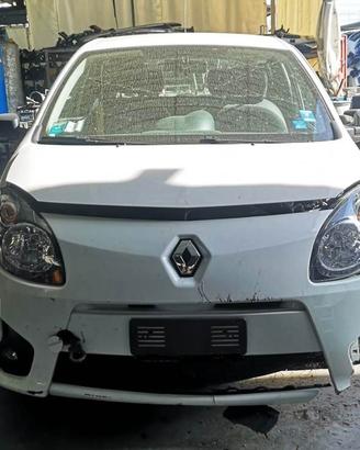 RENAULT TWINGO 1.2 BENZINA 55kw - anno 2011