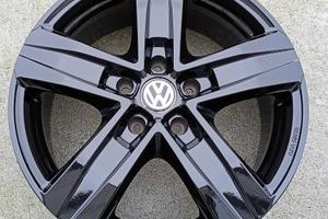 Cerchi In Lega Da 18 Specifici Per Vw Transporter