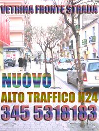 Negozio fronte strada alto traffico