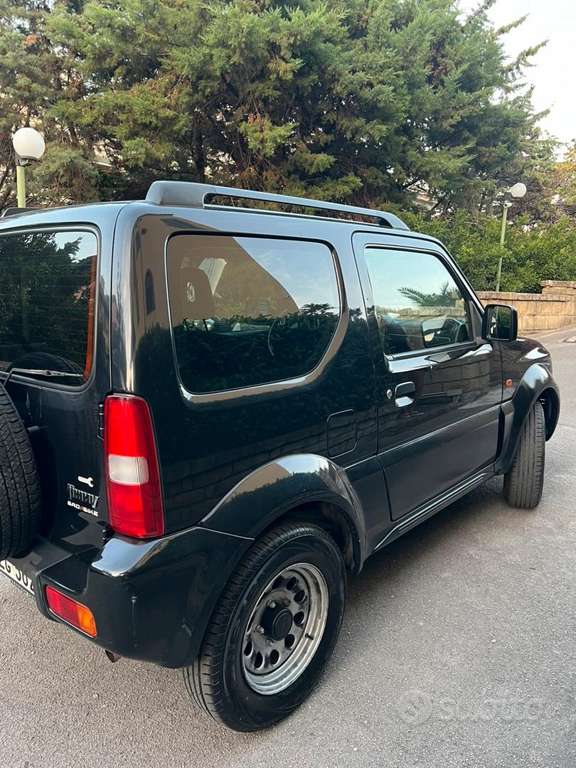 Suzuki Jimny 2011 photo 3