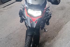 BMW F850GS