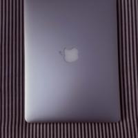 MacBook Air 13 Core I5