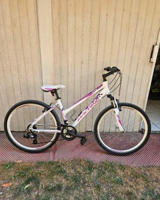 Bici Mtb Rock Machine 5th Avenue 30 City donna
