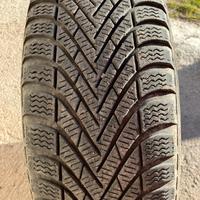 Cerchi originali Ford + Gomme Pirelli
