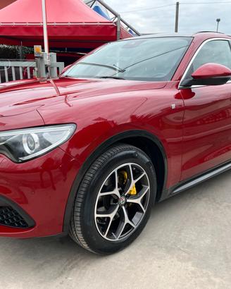 Alfa Romeo Stelvio 2.2 TD 210 cv AT8 Q4 Ti - Tetto