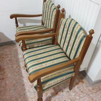 2 POLTRONE POLTRONCINE LEGNO VINTAGE IMBOTTITE 